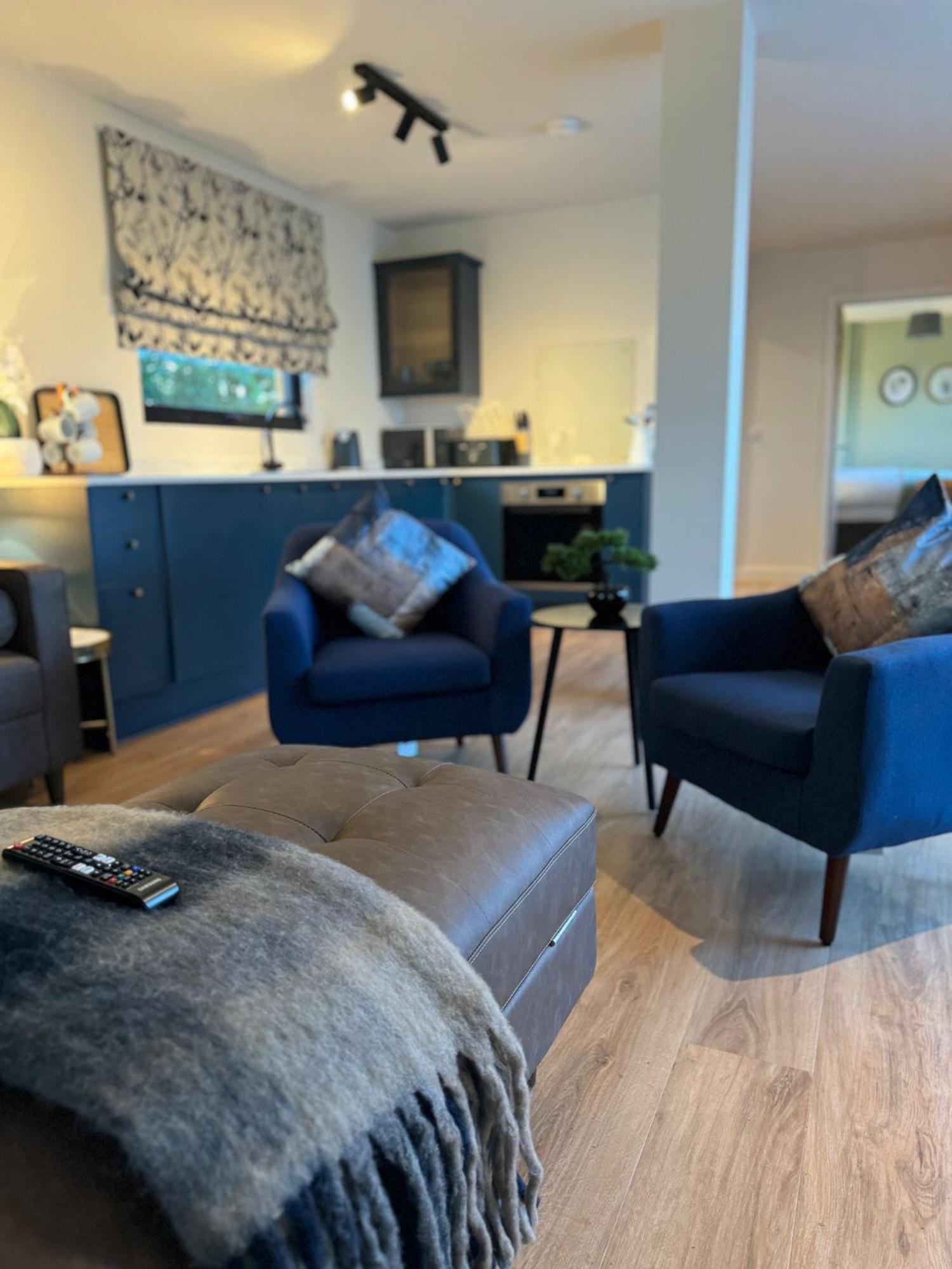 Unbox At Poplar Tree Villa Durham Buitenkant foto