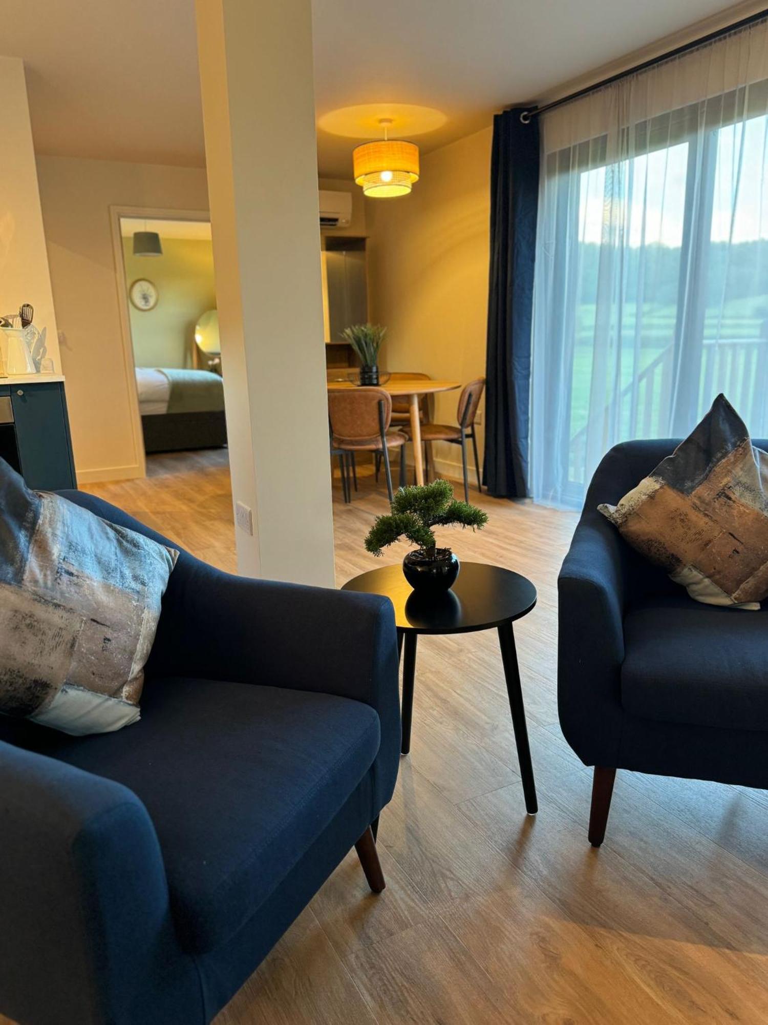 Unbox At Poplar Tree Villa Durham Buitenkant foto